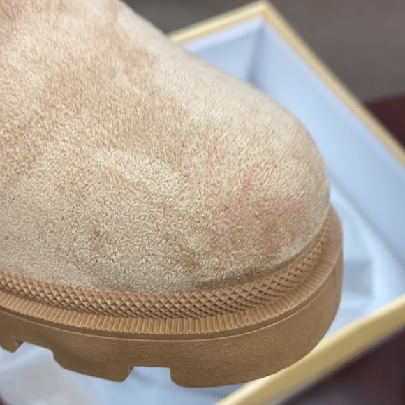 Let’s Hang Boots:Nude - Picture 4 of 6